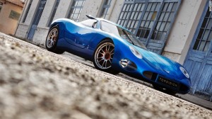 toroidion-1mw-blue-siluette